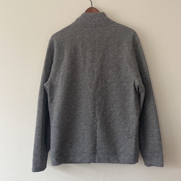 Vineyard Vines pullover - Picture 2 of 3